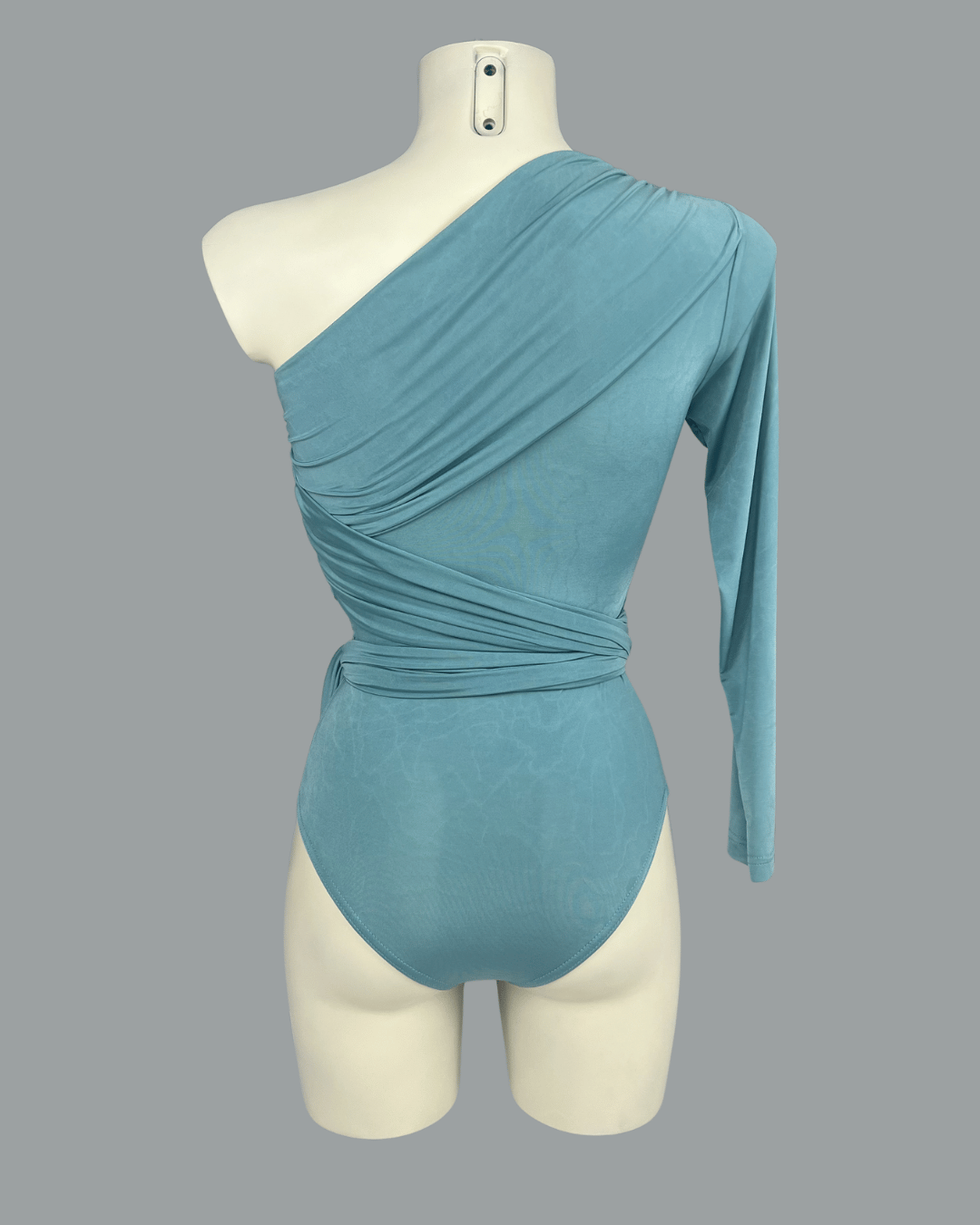 Dressz 020 — hátul