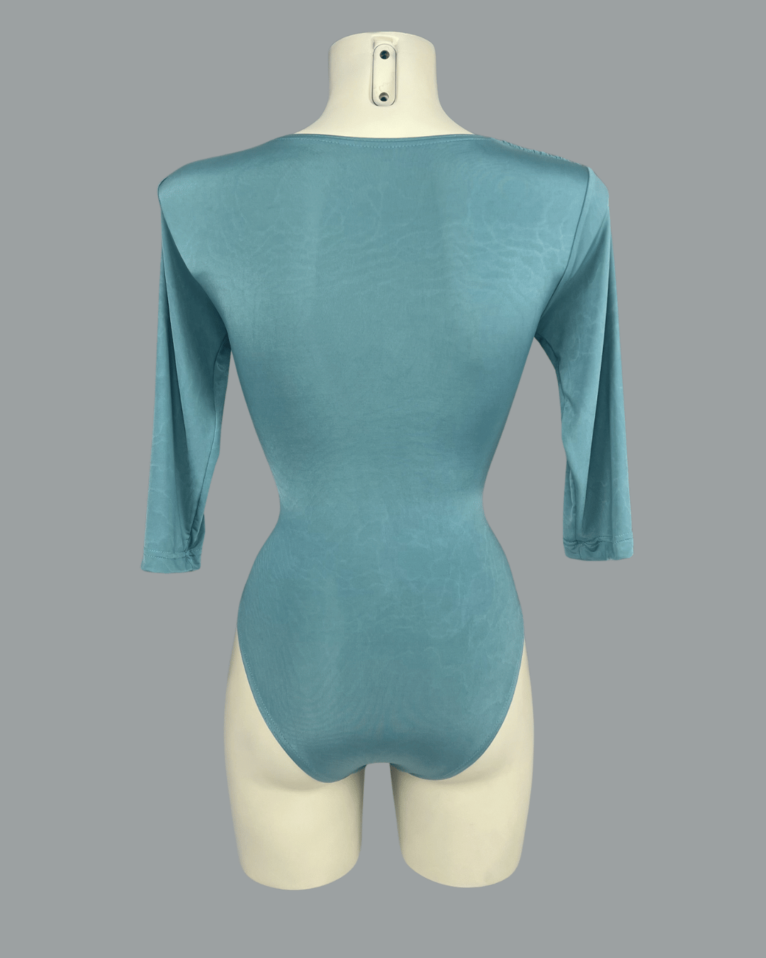 Dressz 021 — hátul